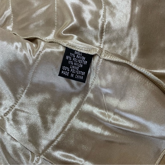 NWT Adrianna Papell Peplum Top - Picture 4 of 15